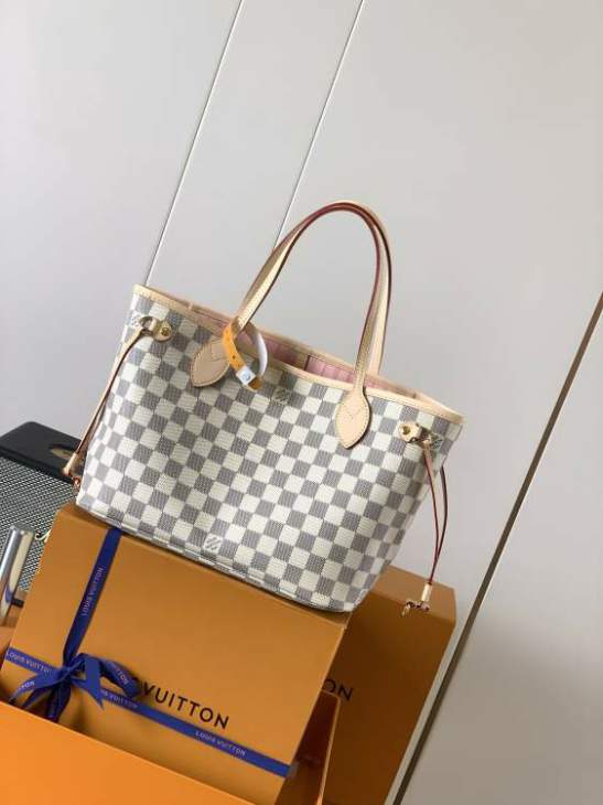 Picture of Louis Vuitton Handbags _SKUfw232395001fw